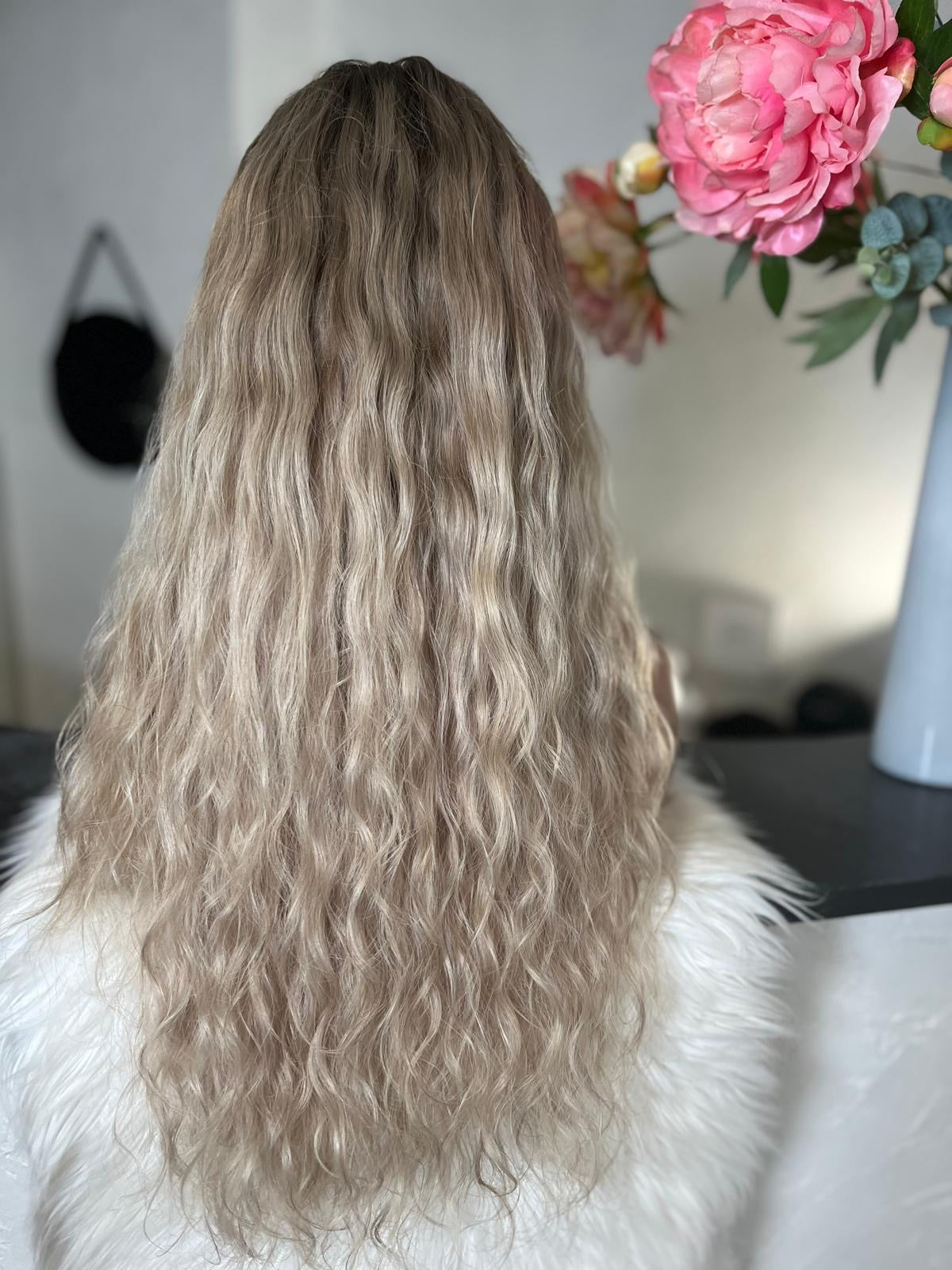 celine - illusion integral + lace top / 26 inch / 180 % Volume / mongolian hair / s / wavy