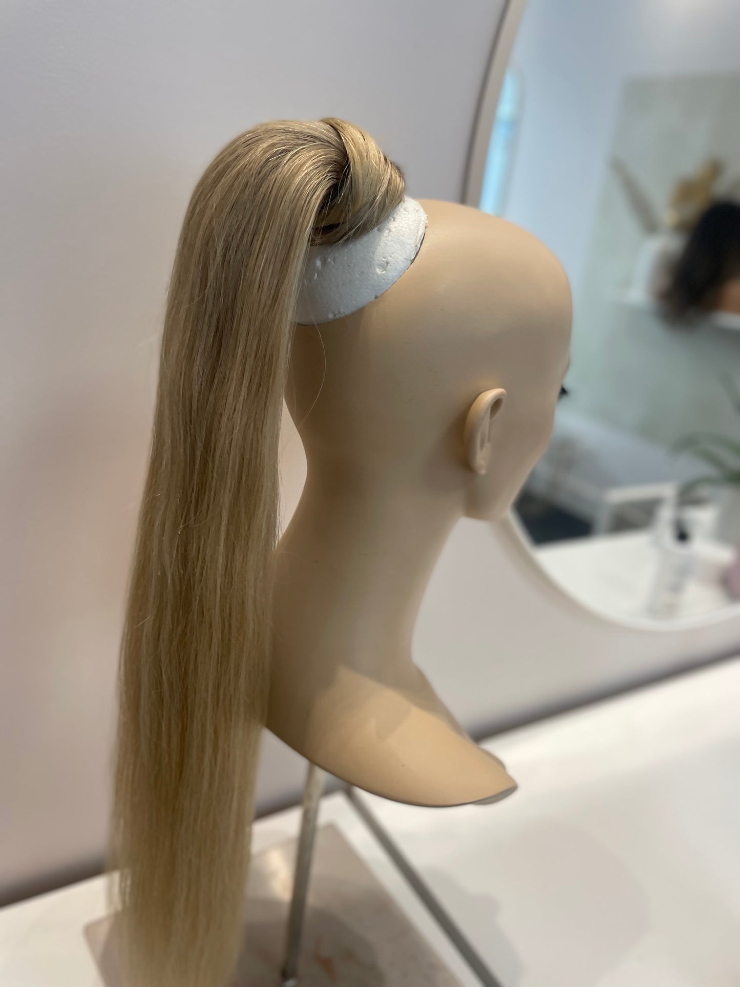 Charline - Ponytail / 22 inch / Russian hair
