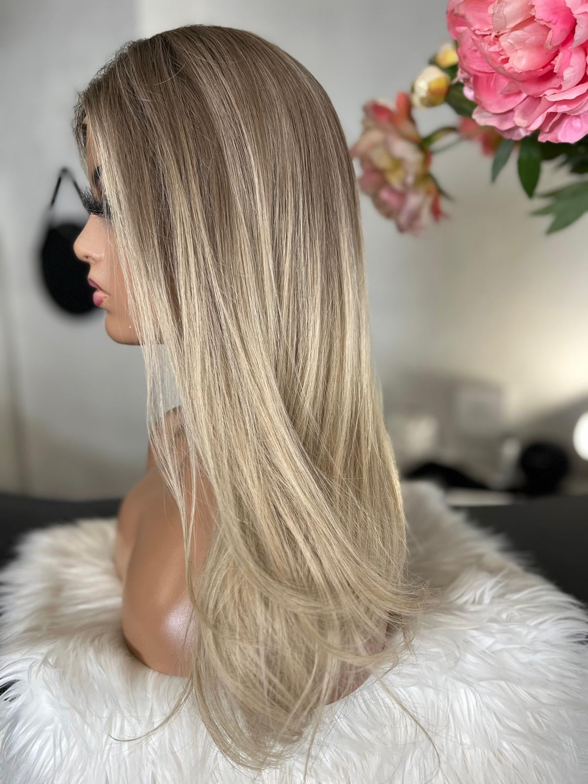 Tara - confort integral illusion + lace top / 20 inch / 150% Volume / european hair / small