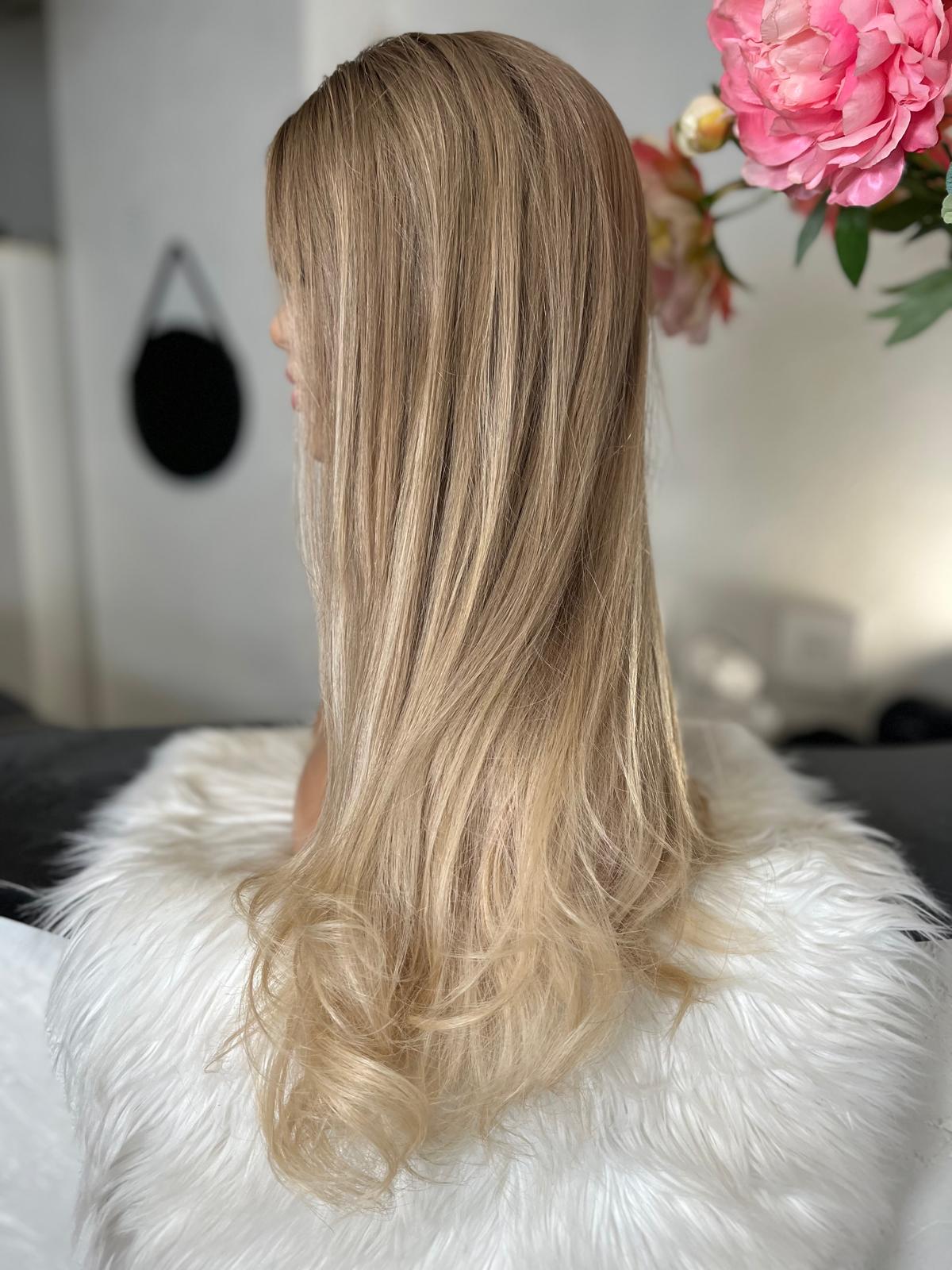 Valérie - confort integral illusion + lace top / 26 inch / 150% Volume / european hair / small (Copie)