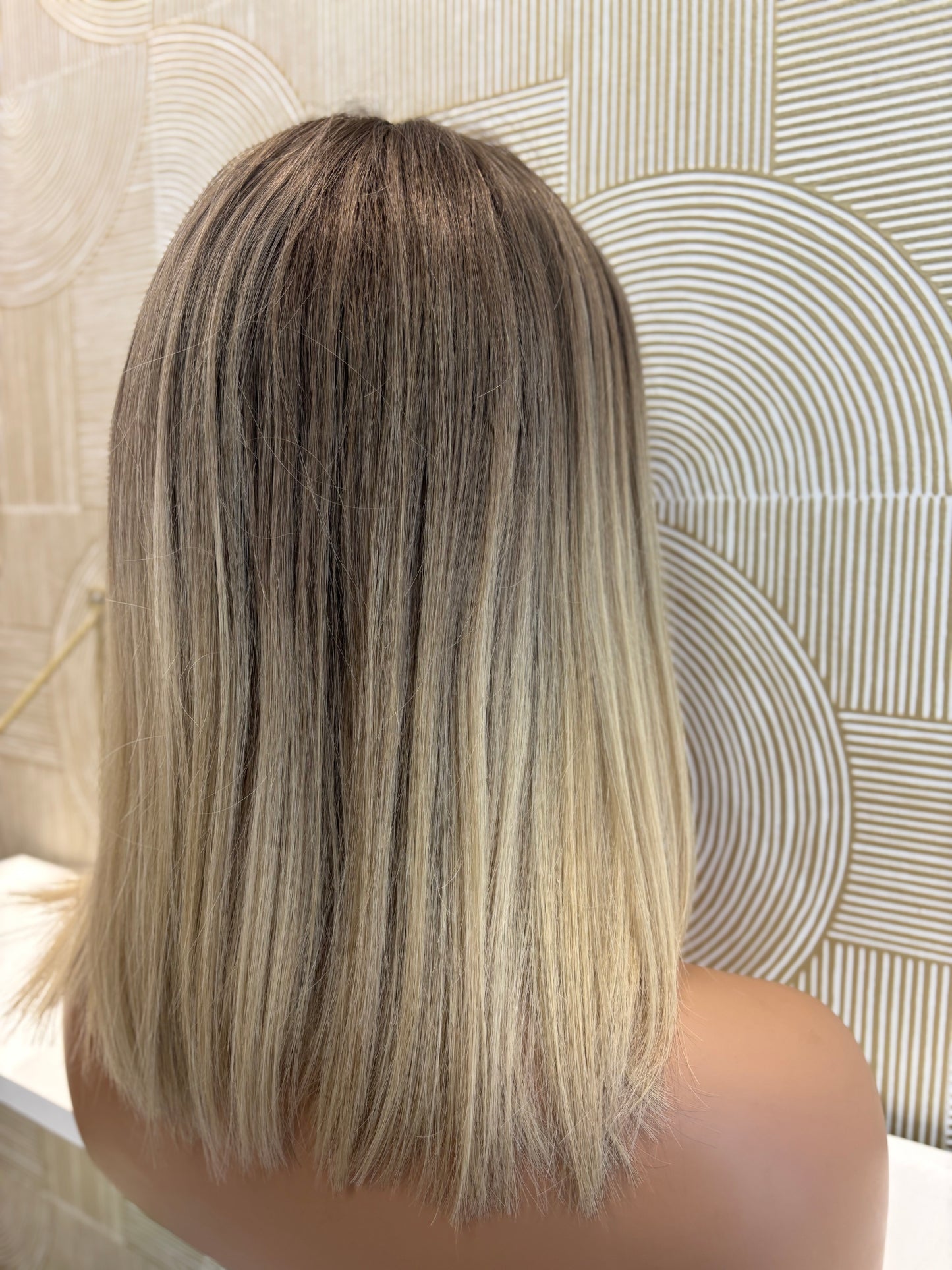Julie - confort integral illusion + lace top / 12 inch / 150% Volume / european hair / small