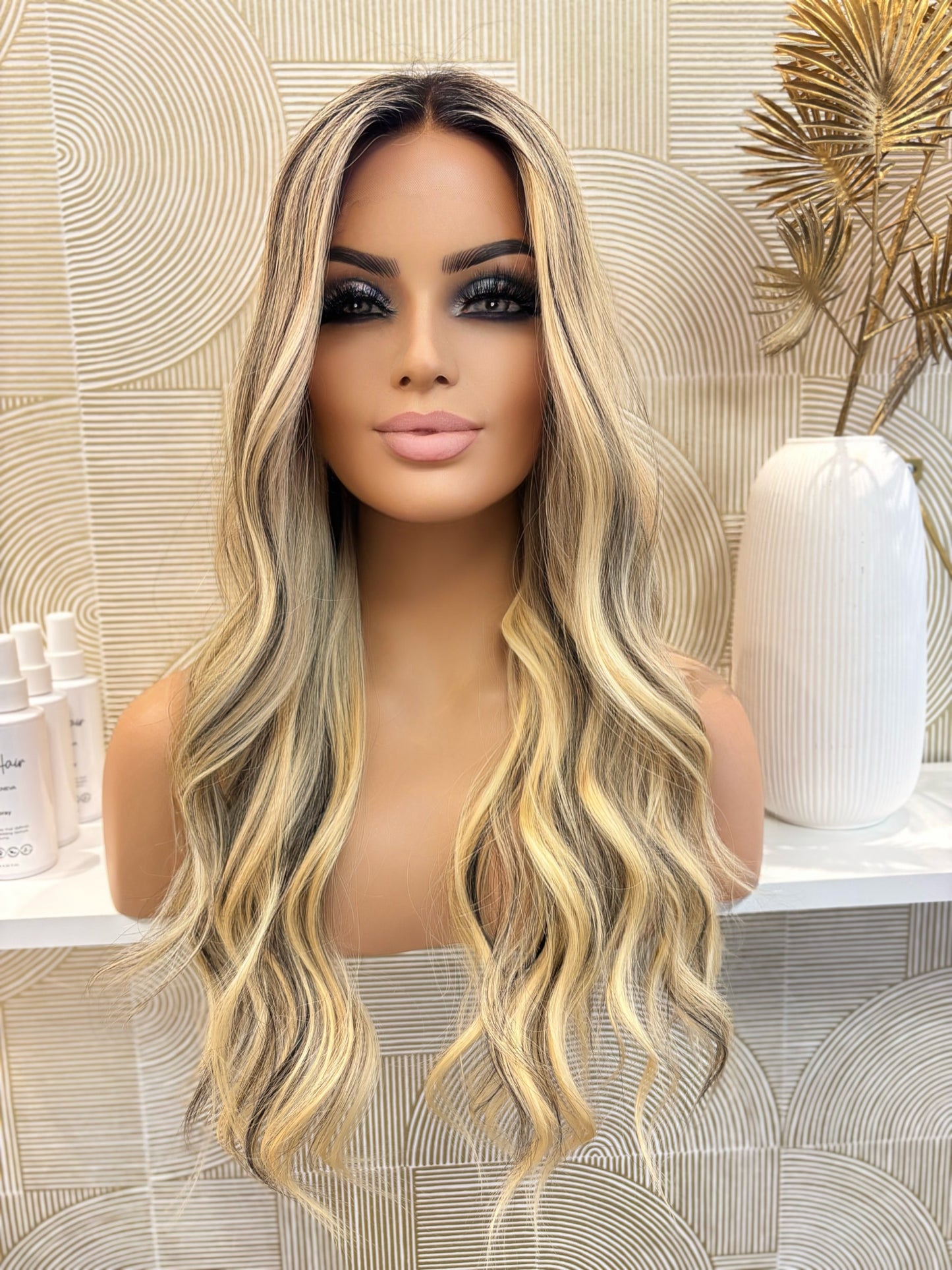 Chloe - Integral + lace top / 24 inch / 150 % Volume / russian hair / small