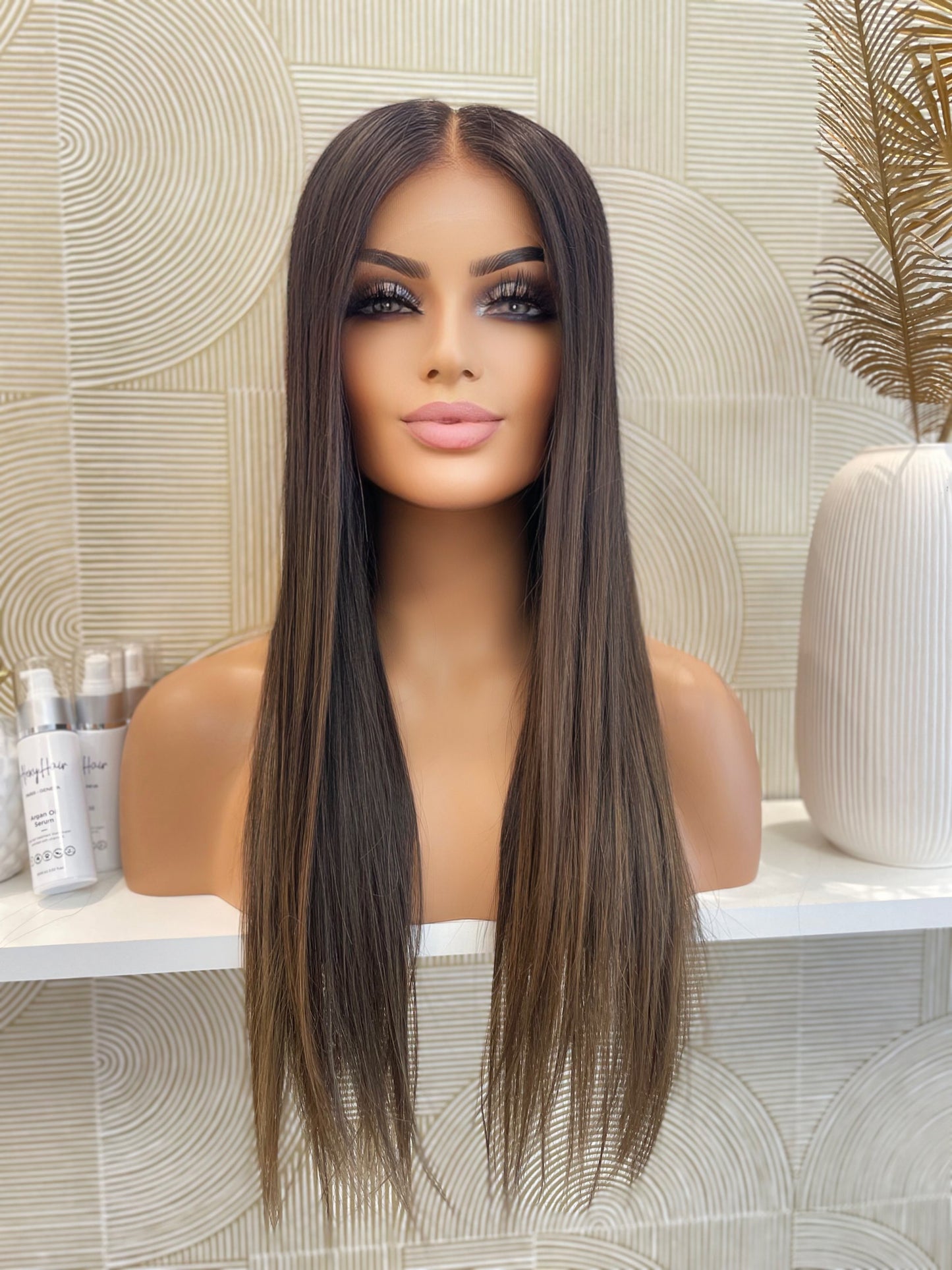 .naomie - illusion integral + lace top / 24 inch / 150 % Volume / European hair