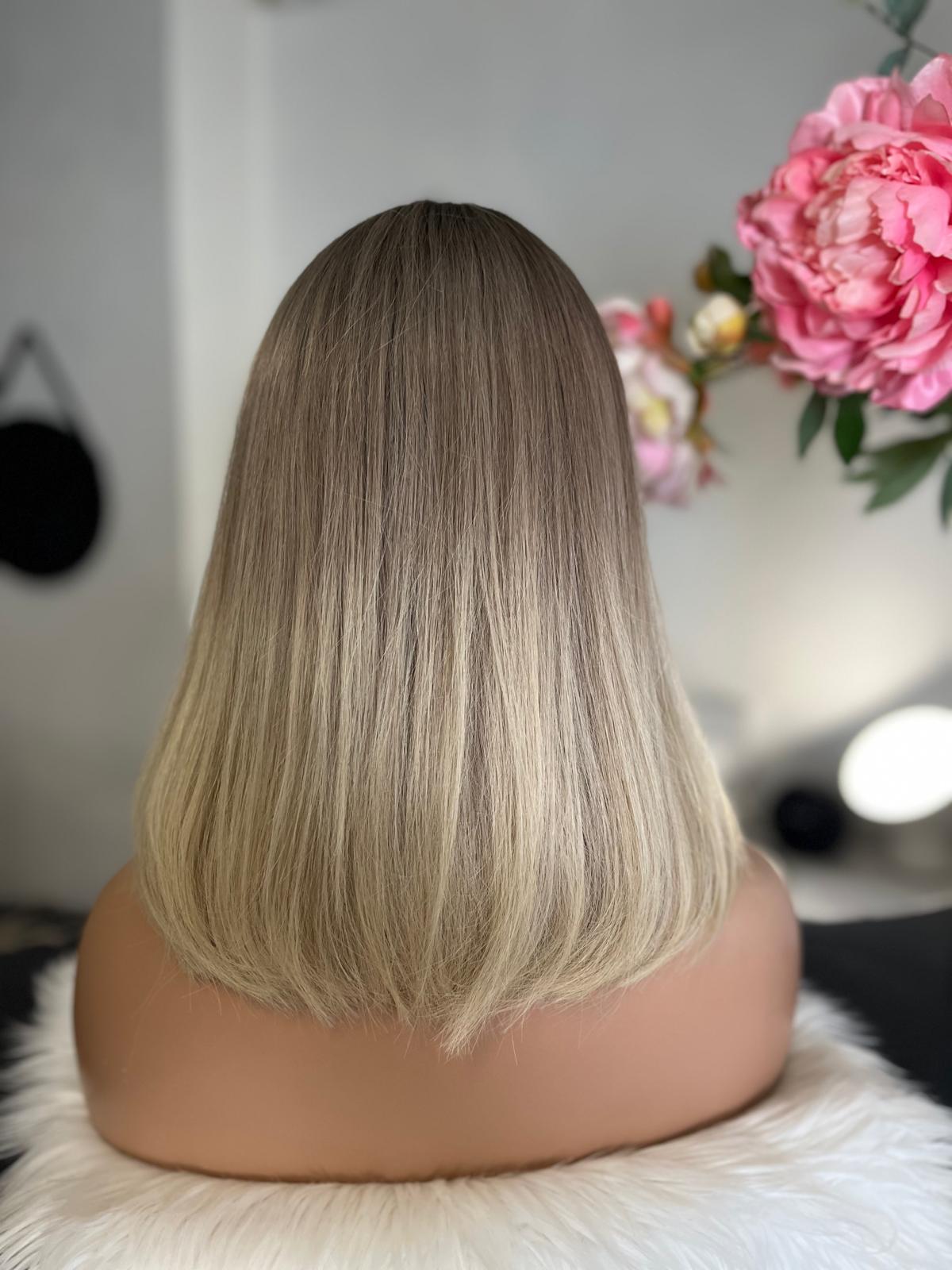 Barbara - confort integral illusion + lace top / 14 inch / 150% Volume / european hair / small