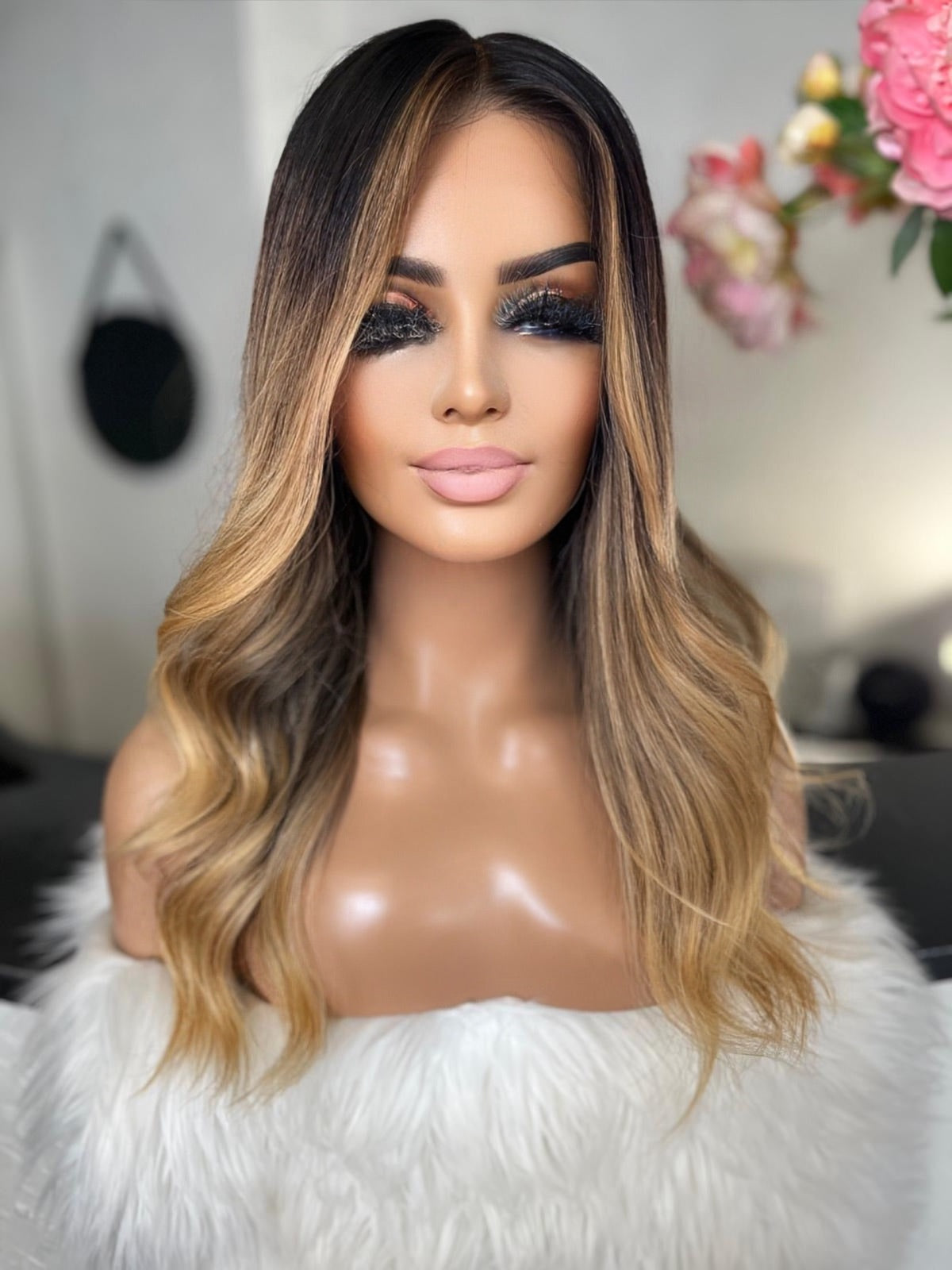 Charline - confort integral illusion + lace top / 20 inch / 150% Volume / european hair / small (Copie) (Copie) (Copie)
