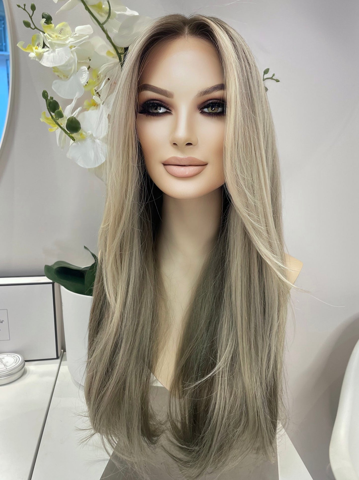 .Cassandra - Full length + lace top / 24 inch / 200% Volume / European hair