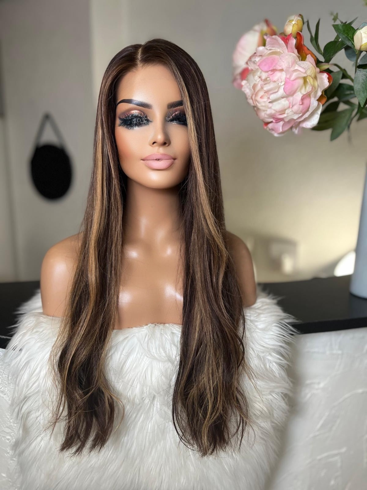 Myriam - Integral + lace top  / 28 inch / 150 % Volume / mongolian hair / small