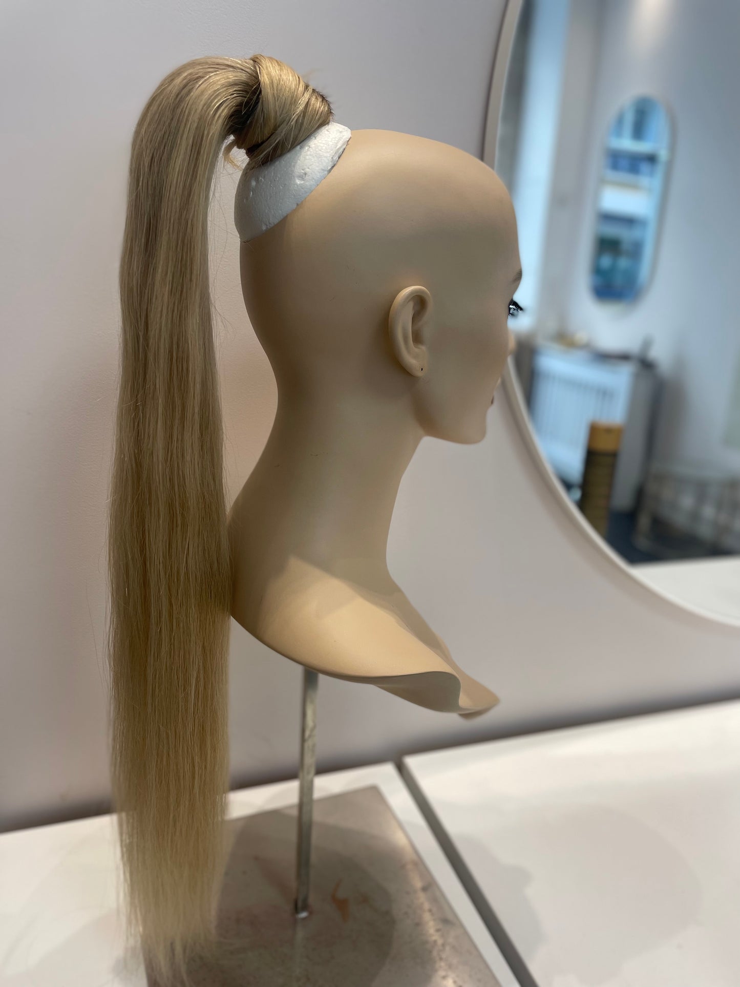 Charline - Ponytail / 22 inch / Russian hair
