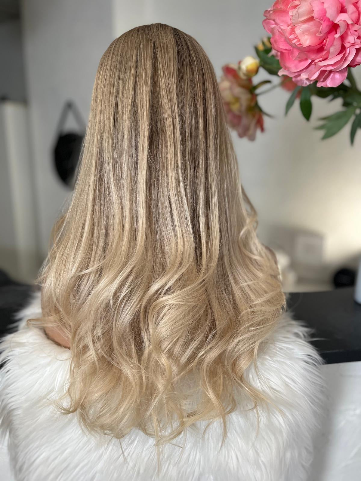 Theresa  -  confort integral illusion + lace top / 24 inch / 150% Volume / european hair / small