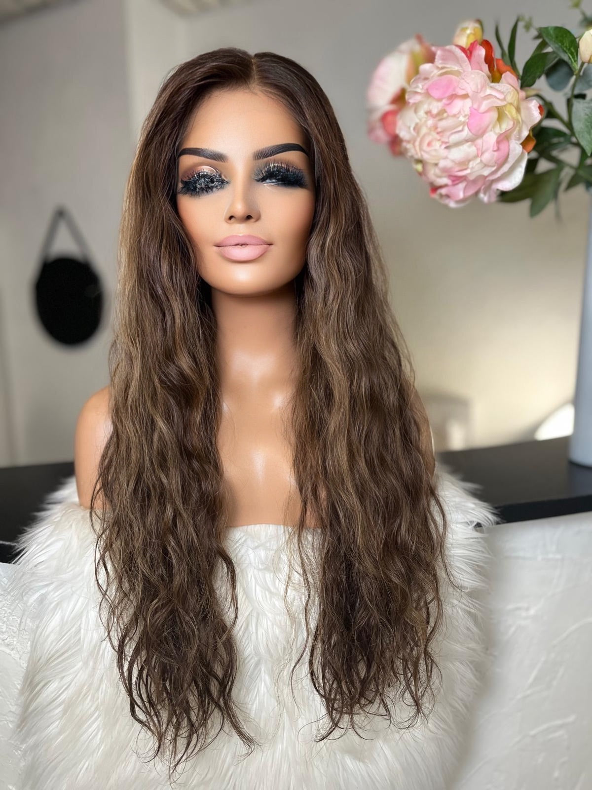 Theresa   - Integral + lace top  / 28 inch / 150 % Volume / mongolian hair / small