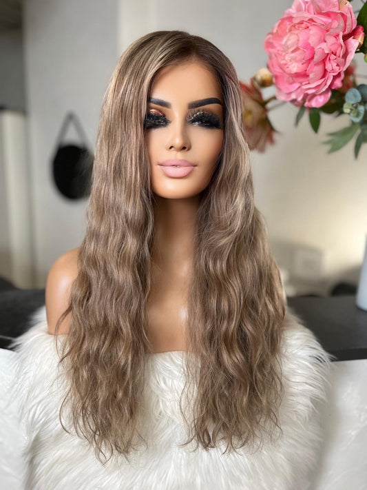 Willy - illusion integral + lace top  / 24 inch / 180 % Volume / mongolian hair / s / wavy