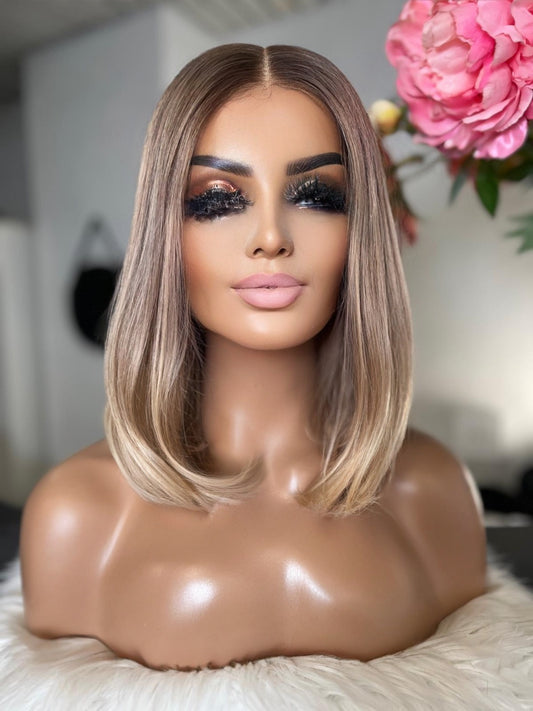 Coralie -  confort integral illusion + lace top / 14 inch / 150% Volume / european hair / small