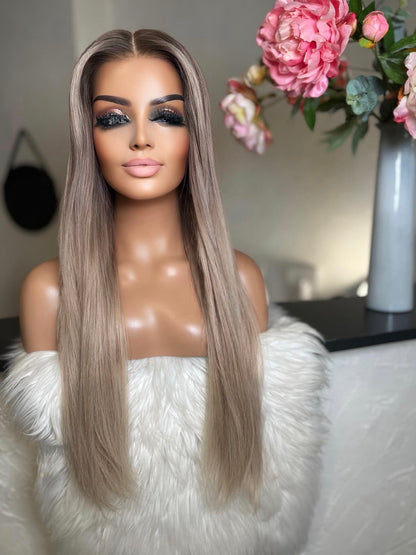Anissa   - Integral + lace top  / 28 inch / 150 % Volume / mongolian hair / small (Copie 2)