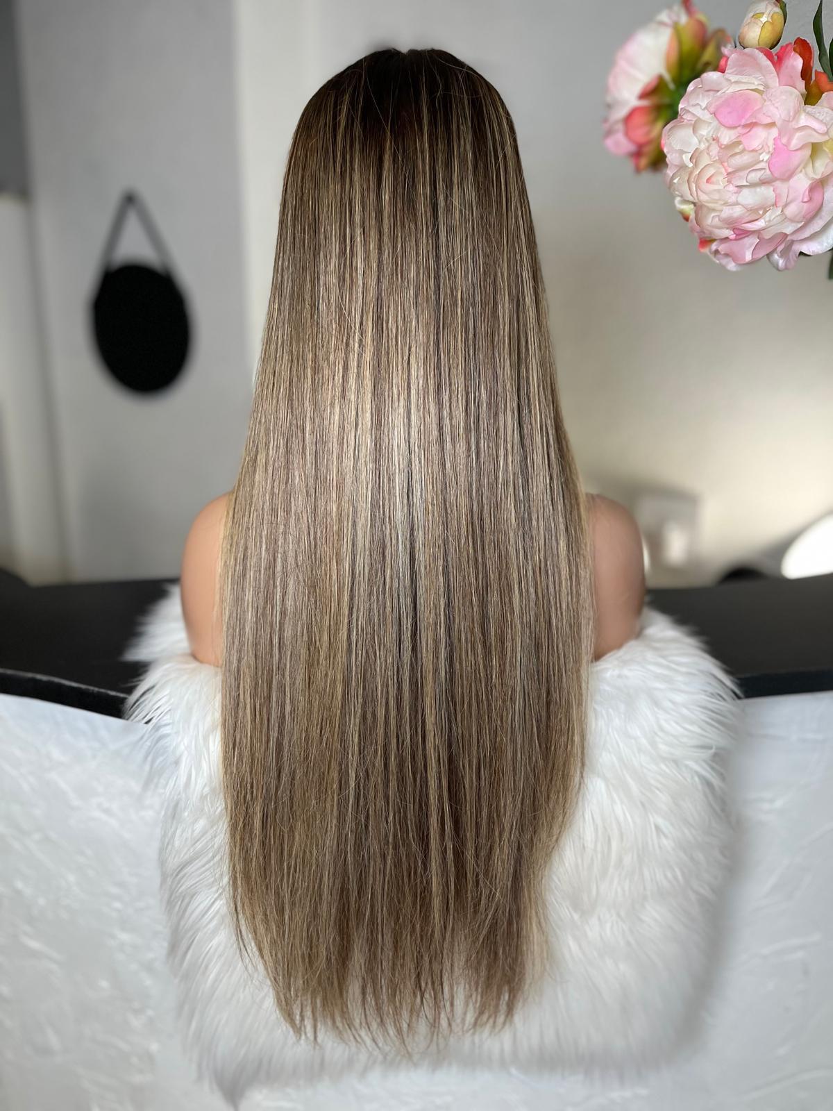 Maeva  - Integral + lace top  / 28 inch / 150 % Volume / mongolian hair / small