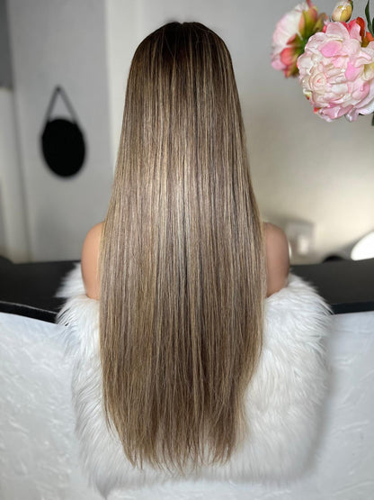 Maeva  - Integral + lace top  / 28 inch / 150 % Volume / mongolian hair / small
