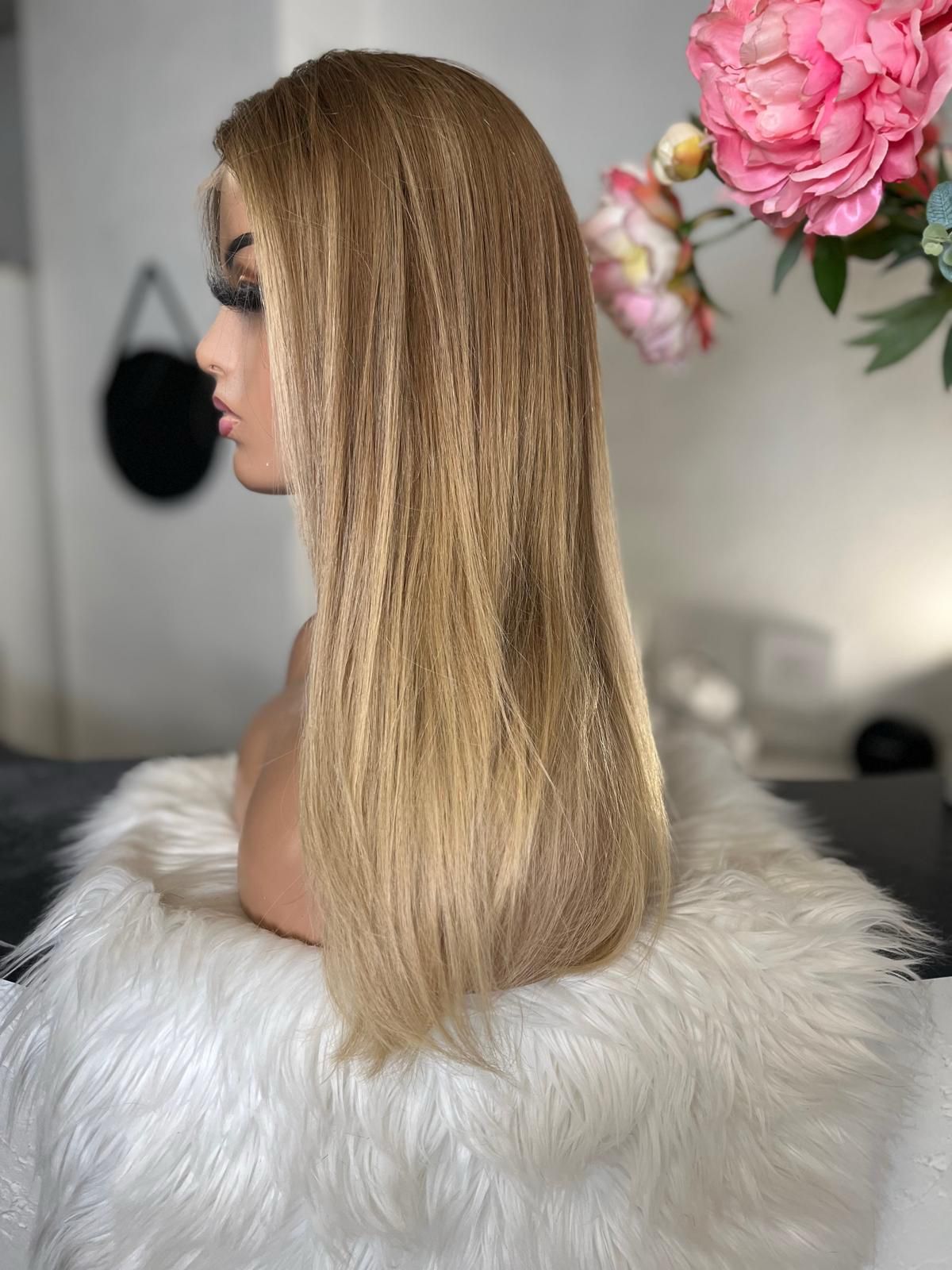 Tamara - illusion integral + lace top  / 20 inch / 150 % Volume / European hair / small