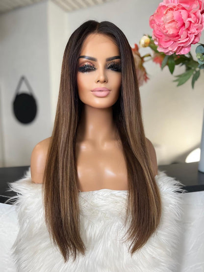 Rina  - integral illusion + lace top / 26 inch / 180% Volume / European hair / small