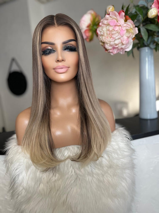 Chica  -  confort integral illusion + lace top / 24 inch / 150% Volume / european hair / small