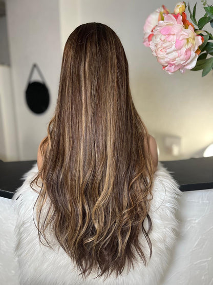 Myriam - Integral + lace top  / 28 inch / 150 % Volume / mongolian hair / small