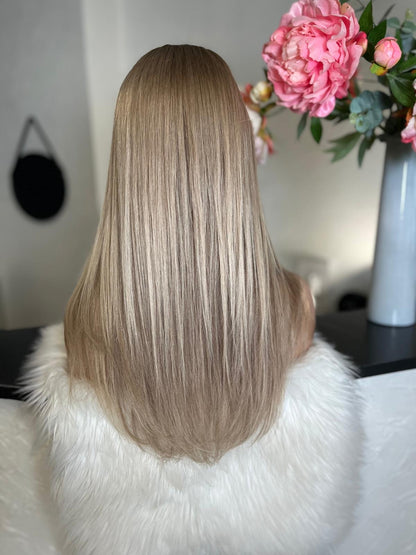 Louise  -  confort integral illusion + lace top / 22 inch / 150% Volume / european hair / small