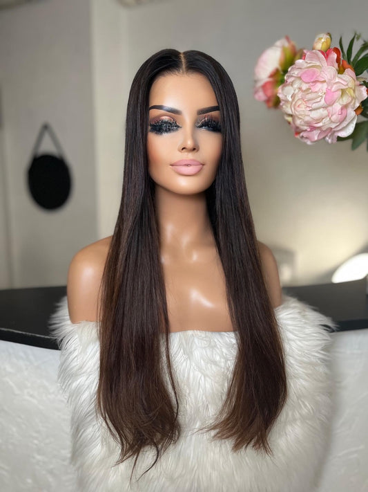 Gaby   - Integral + lace top  / 28 inch / 150 % Volume / mongolian hair / small (Copie 3)