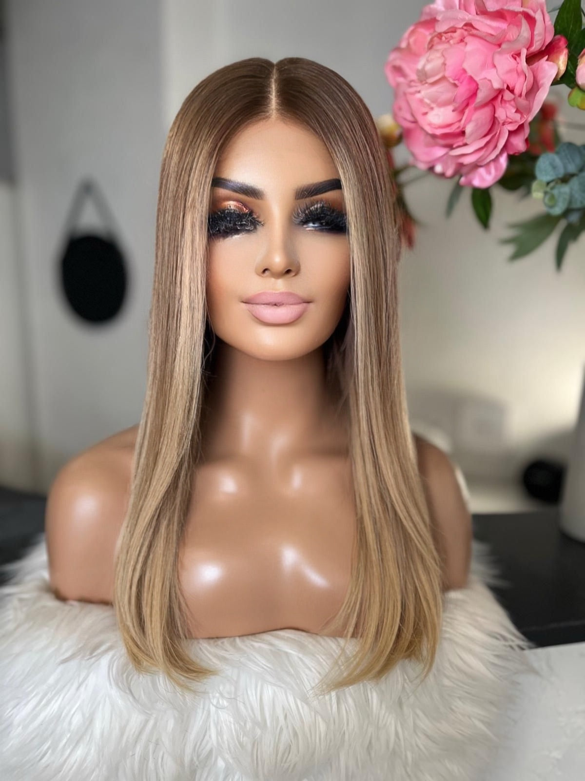 Tamara - illusion integral + lace top  / 20 inch / 150 % Volume / European hair / small