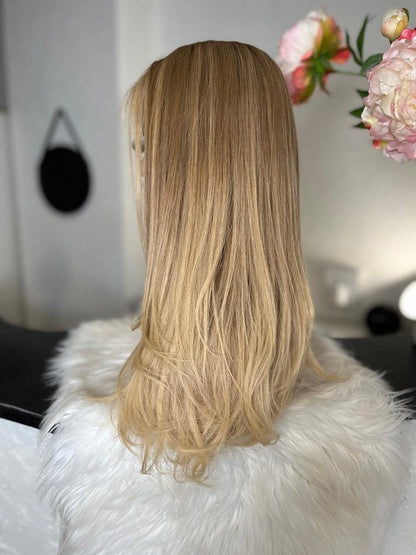 Pauline - illusion integral + lace top  / 22 inch / 150 % Volume / European hair / small