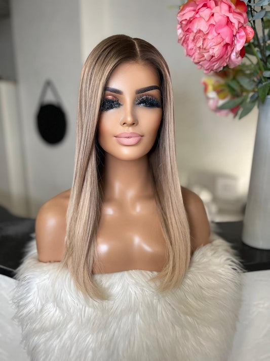 Louise -  confort integral illusion + lace top /20 inch  / 150% Volume / european hair / small