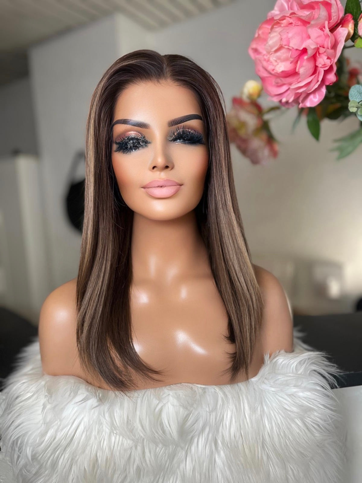 Virginie  -  confort integral illusion + lace top / 18 inch / 150% Volume / european hair / small