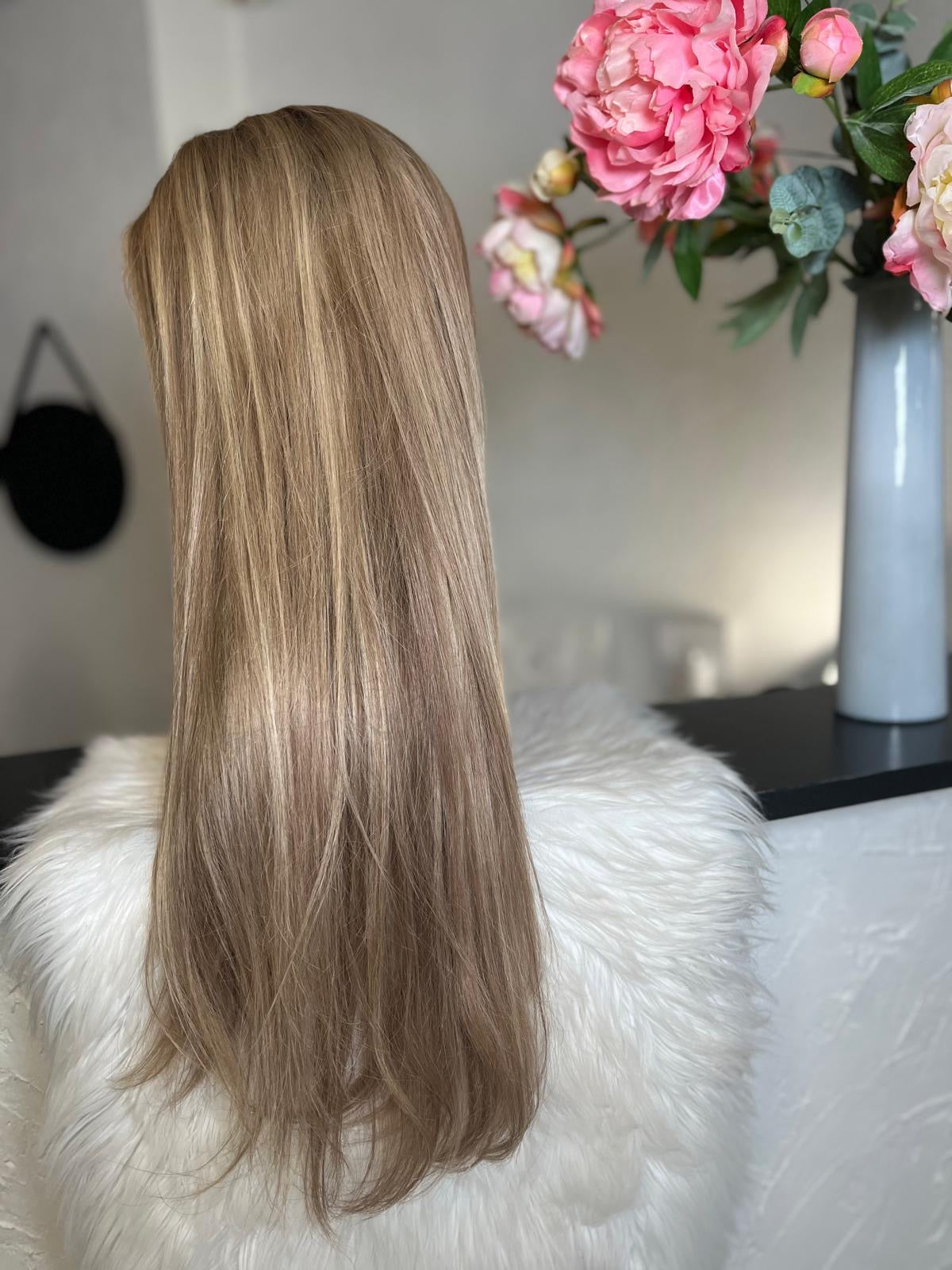 Alexia   - Integral + lace top  / 28 inch / 150 % Volume / mongolian hair / small (Copie 3)