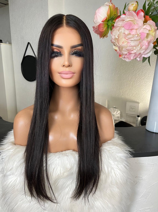 Gala - confort illusion integral + lace top  / 26 inch / 150 % Volume / European hair / small