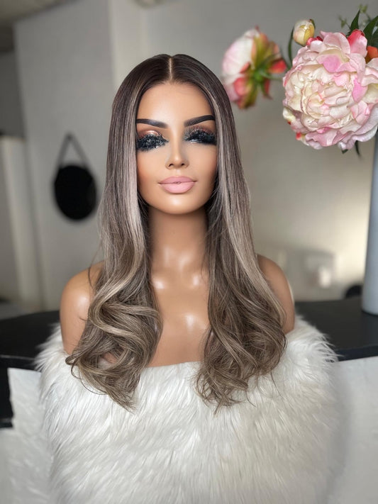 Kimber -  confort integral illusion + lace top / 24 inch / 150% Volume / european hair / small