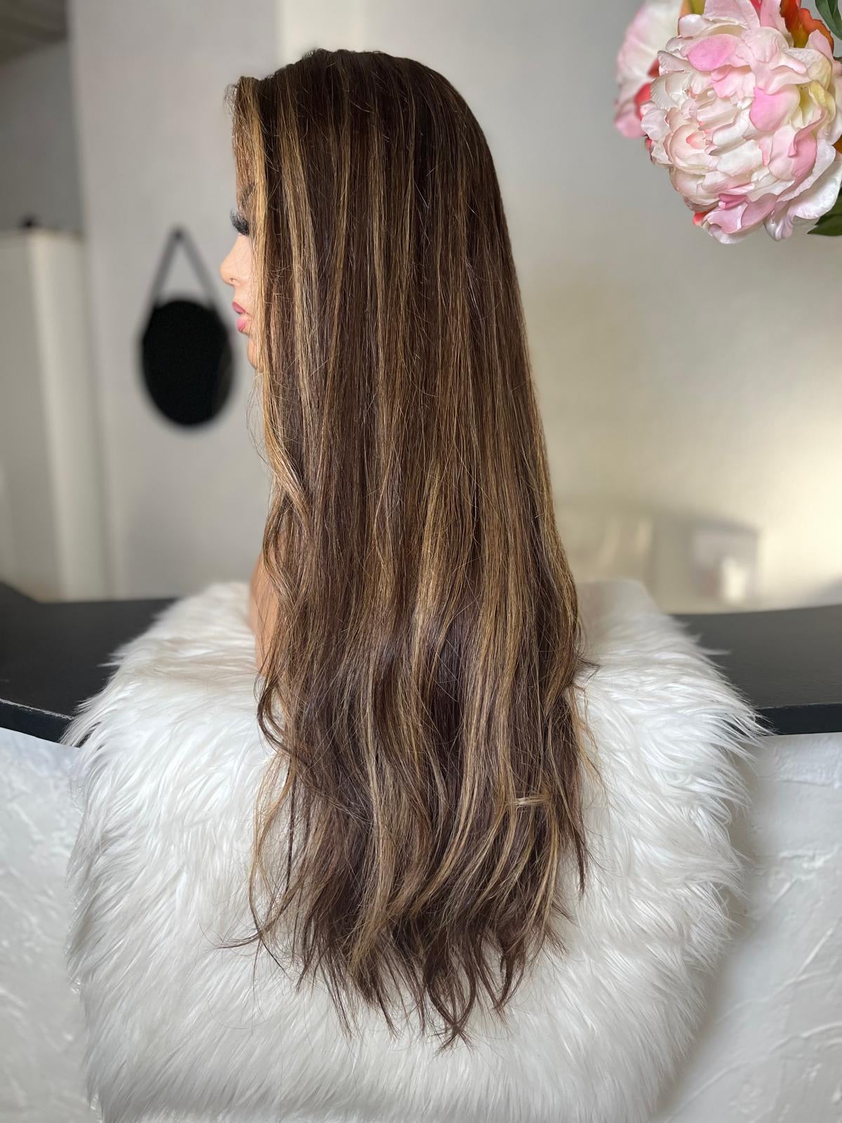 Myriam - Integral + lace top  / 28 inch / 150 % Volume / mongolian hair / small