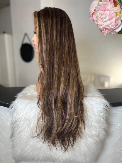 Myriam - Integral + lace top  / 28 inch / 150 % Volume / mongolian hair / small