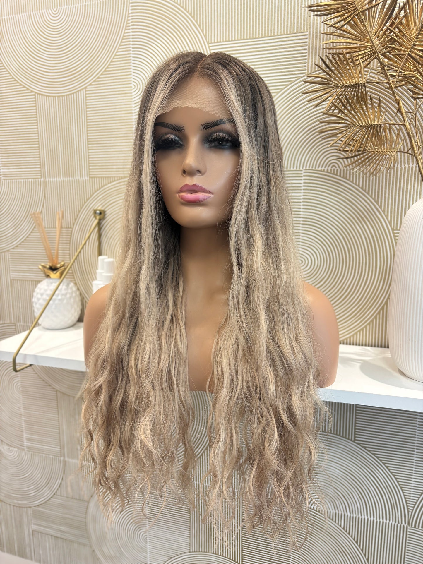 Mona - illusion integral + lace top  / 26 inch / 180 % Volume / mongolian hair / xs-s / wavy