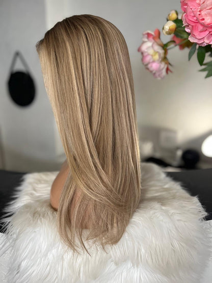 Lara  -  confort integral illusion + lace top / 20 inch / 150% Volume / european hair / small (Copie) (Copie)
