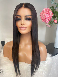 Mina  - illusion integral + lace top  / 20 inch / 150 % Volume / European hair